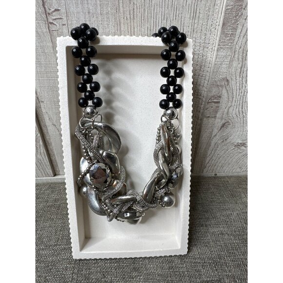Lucia Jewelry - Lucia Silver & Black Beaded Statement Necklace Chunky Chain Design Women Fashion